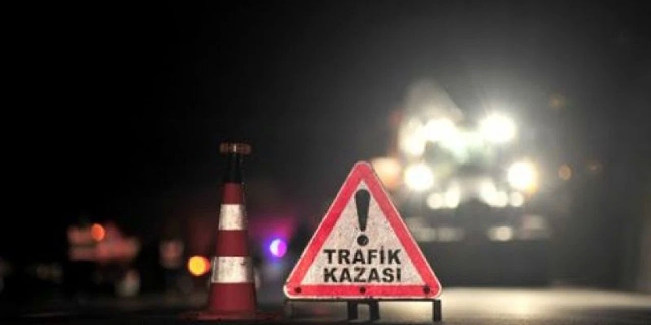 Eskişehir yolunda can pazarı: Trafik kazasında 9 kişi yaralandı