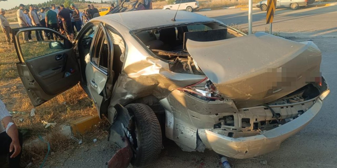 Eskişehir yolunda can pazarı: Trafik kazasında 9 kişi yaralandı