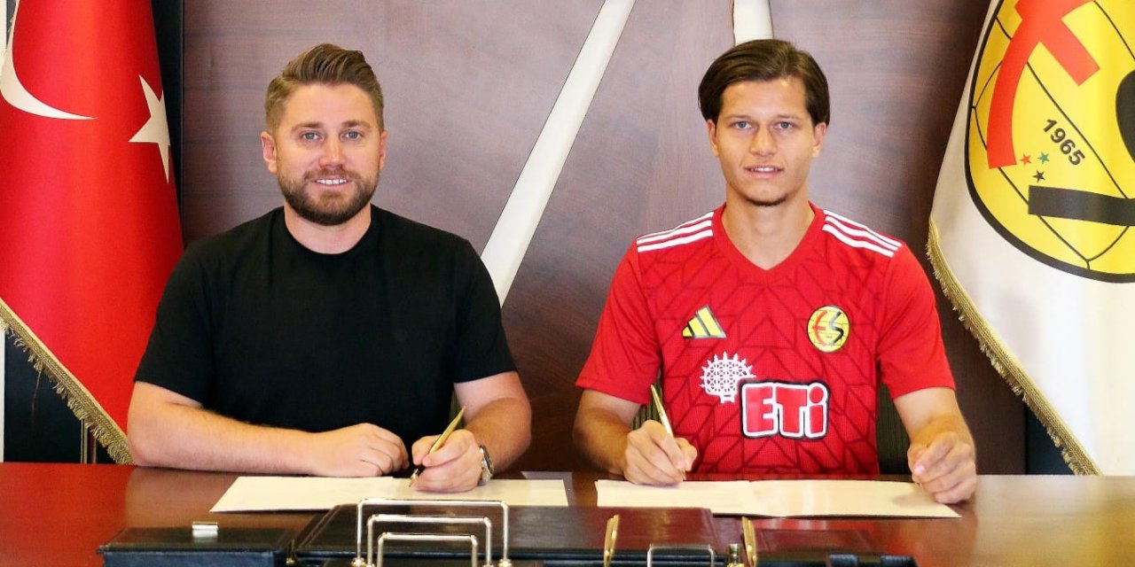 Eskişehirspor'a yeni defans