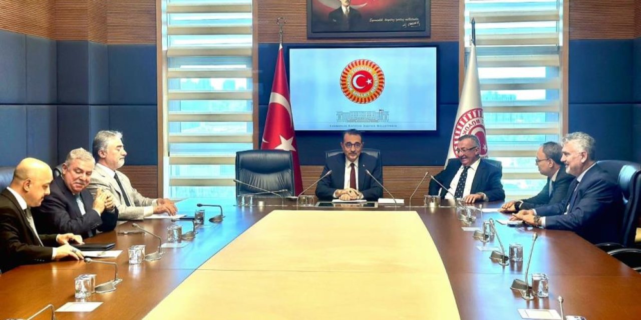 AK Parti Milletvekili Dönmez KEİPA başkanlığına seçildi