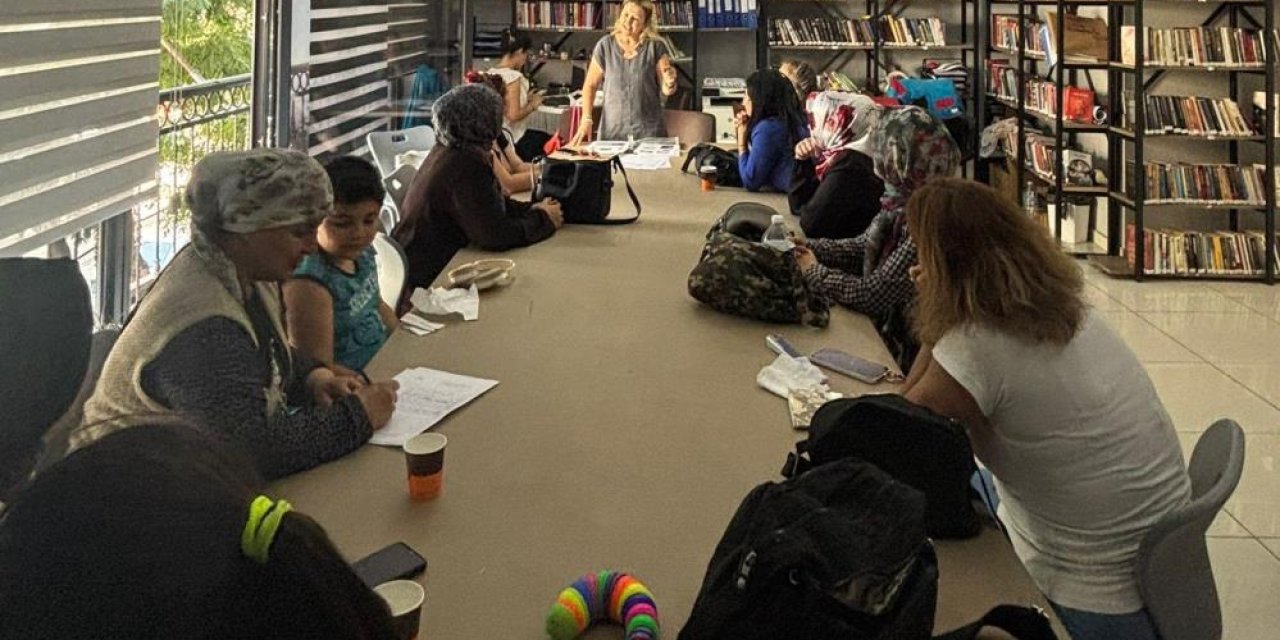 Tepebaşı Aile Destek Merkezi kursiyerlerine eğitim verildi