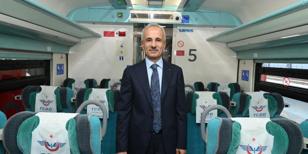 Bakan Uraloğlu duyurdu: Eskişehir'e yeni YHT seferleri geliyor