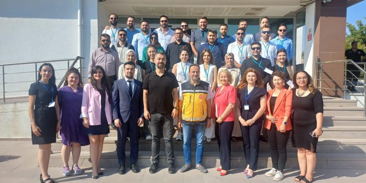 'ASHEP Eğitim Becerileri Eğitimi' başarıyla tamamlandı