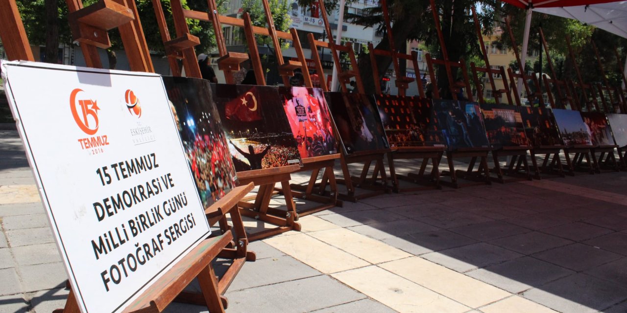 Vilayet Meydanı’nda 15 Temmuz sergisi