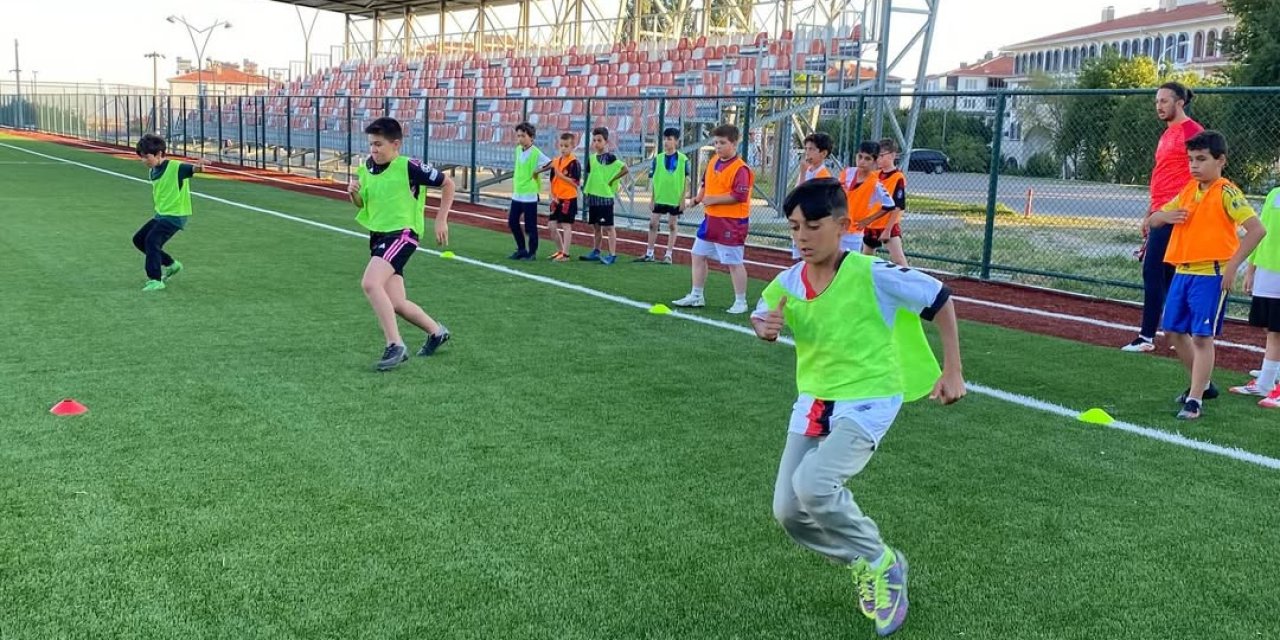 Sivrihisarspor geleceğin temellerini atıyor