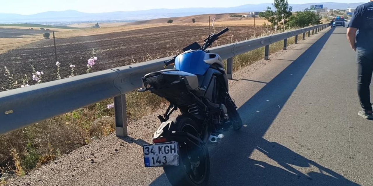 Afyonkarahisar'da feci kaza: Motosiklet sürücüsü hayatını kaybetti