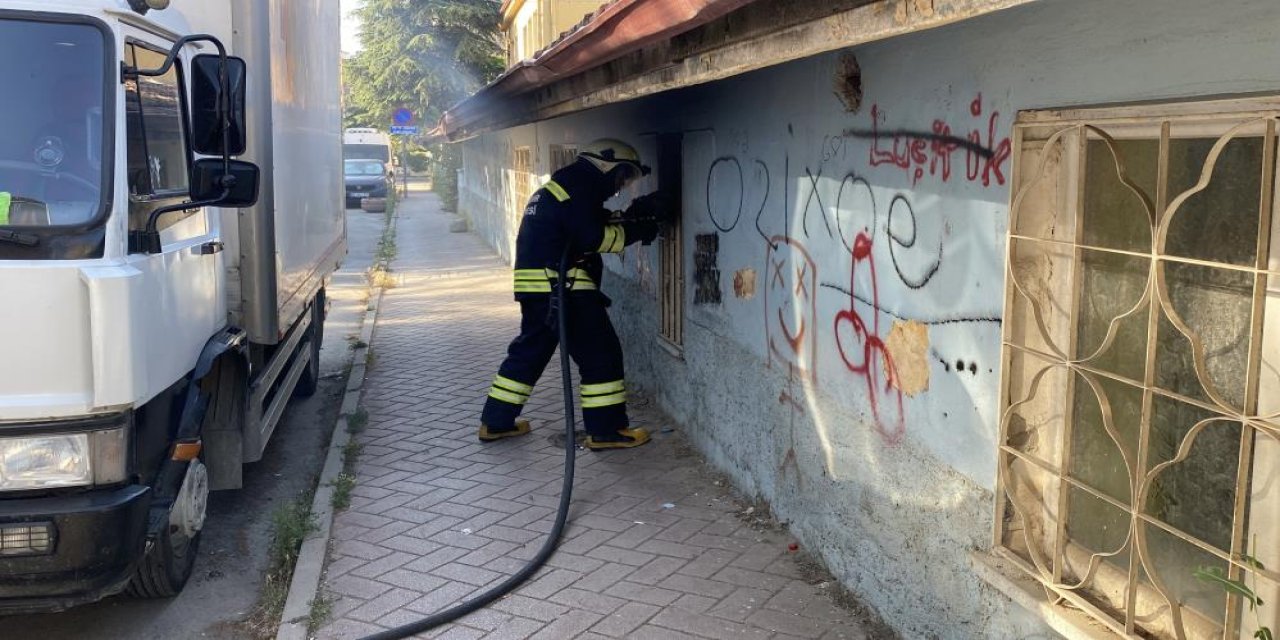 Eskişehir'de boşaltılan okulda korkutan yangın