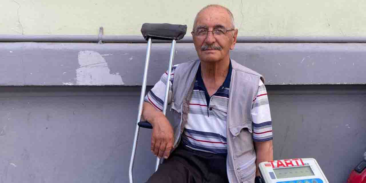 Eskişehir'de engelli aracıyla ekmek parası mücadelesi veriyor