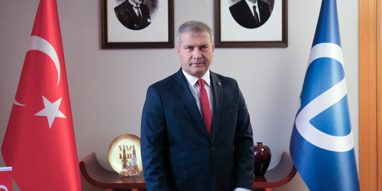 Rektör Adıgüzel'den 15 Temmuz mesajı