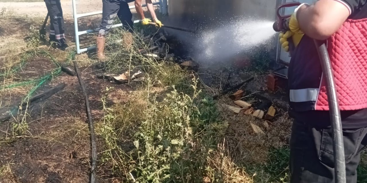 Afyon'da çıkan yangın panik yarattı