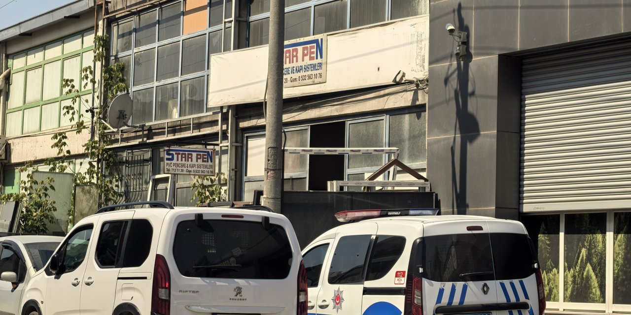 Yapılan işi beğenmeyen müşteri ateş açtı
