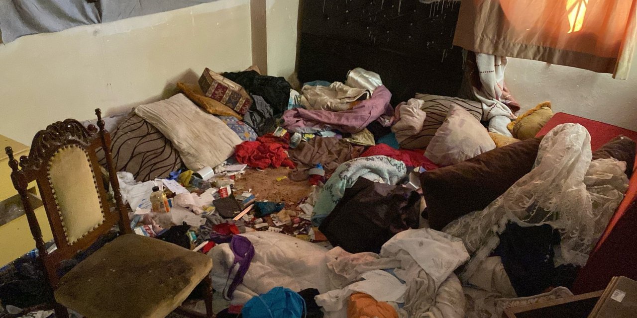 Bolu'da çöp ev: "Fare öldü zannettik"