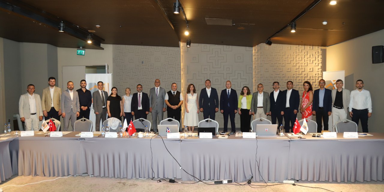 TÜRSİD yönetim kurulu toplantısı Eskişehir'de gerçekleşti
