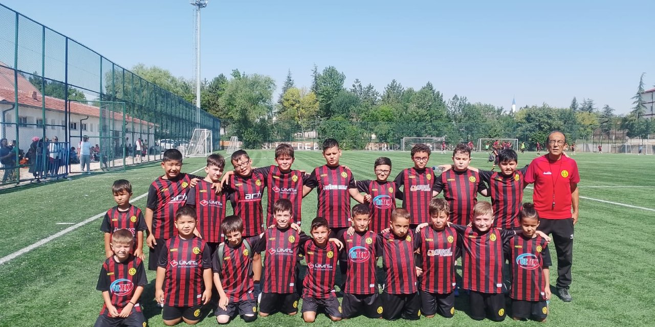 Eskişehirspor’un geleceğine altın yatırım