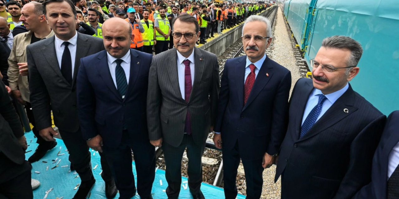 "Eskişehirliler polemik değil, vizyoner projeler bekliyor"