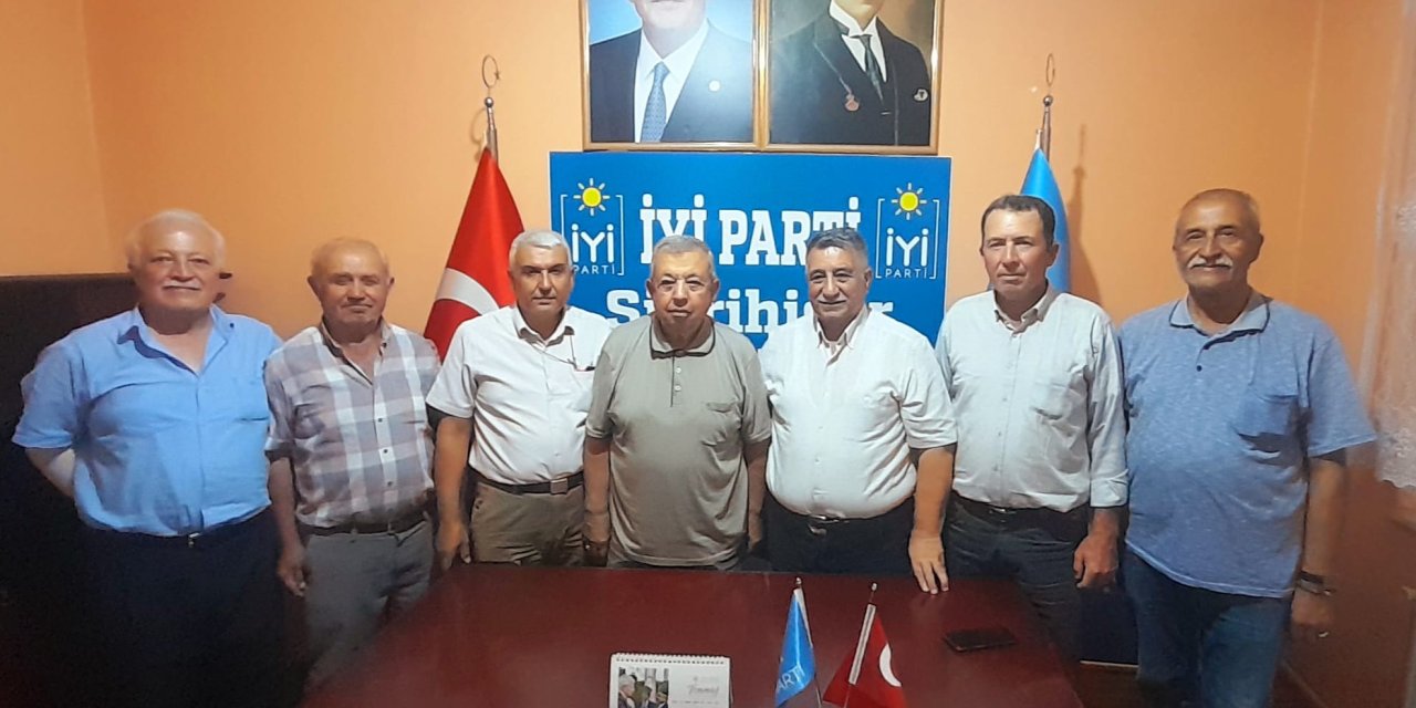 İYİ Parti Sivrihisar’da görev değişikliği