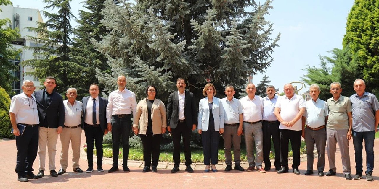 Herkes birilerinin adamı