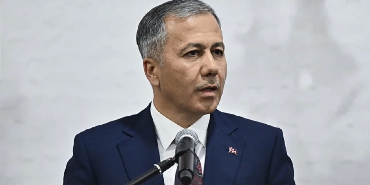 İçişleri Bakanı Ali Yerlikaya Eskişehir’deki şehitleri andı