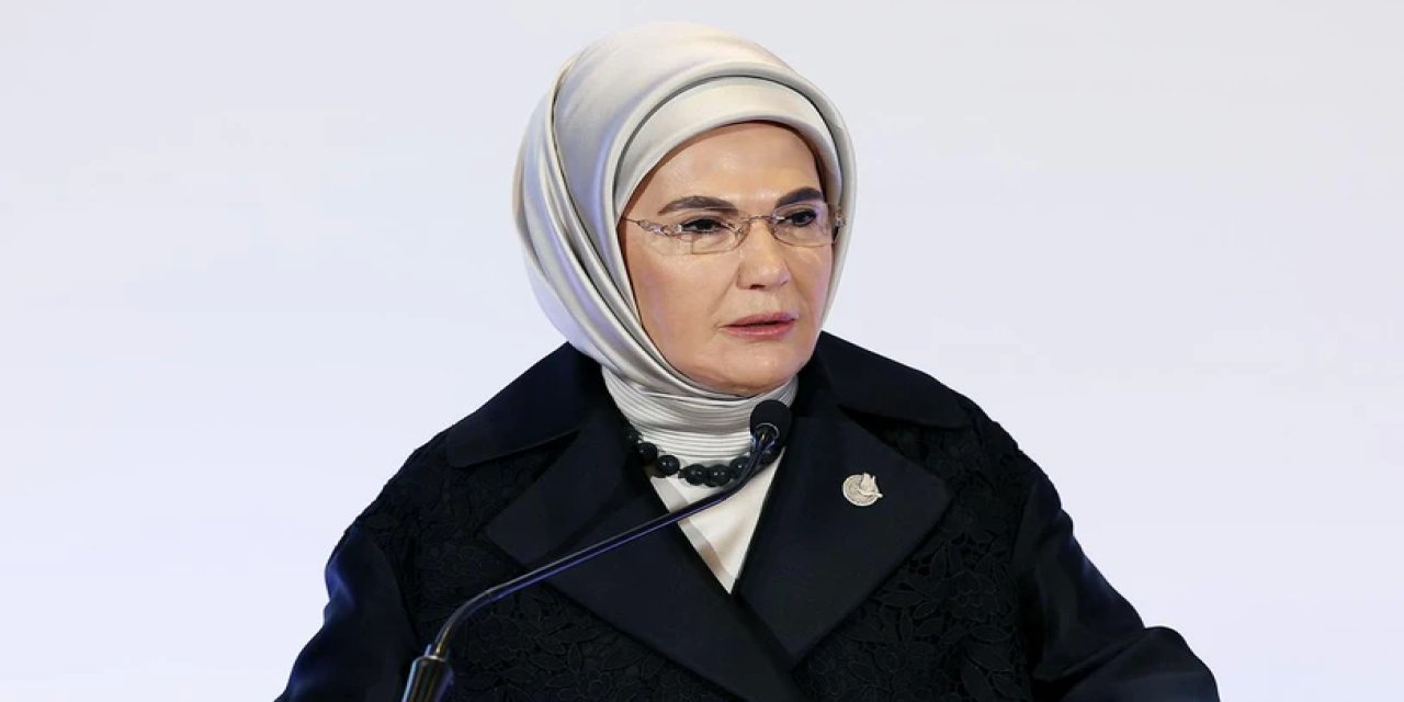 Emine Erdoğan: "Milletimizin başı sağ olsun"