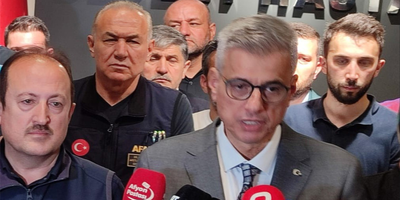Bakan Memişoğlu'ndan yangın bölgesine anlamlı ziyaret