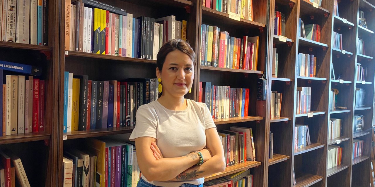 "Okumaya başlamak için rafların arasında dolaşmak yeterli"