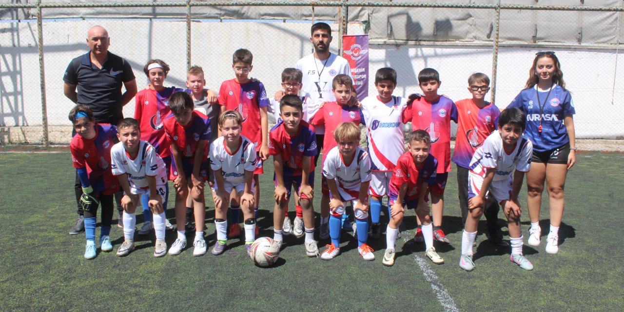 Demirspor’da yaz yoğun geçiyor