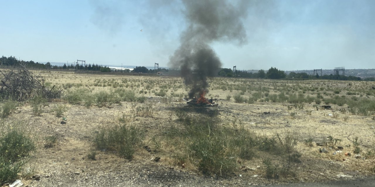 Eskişehir'de otluk arazide çıkan yangın panik yarattı