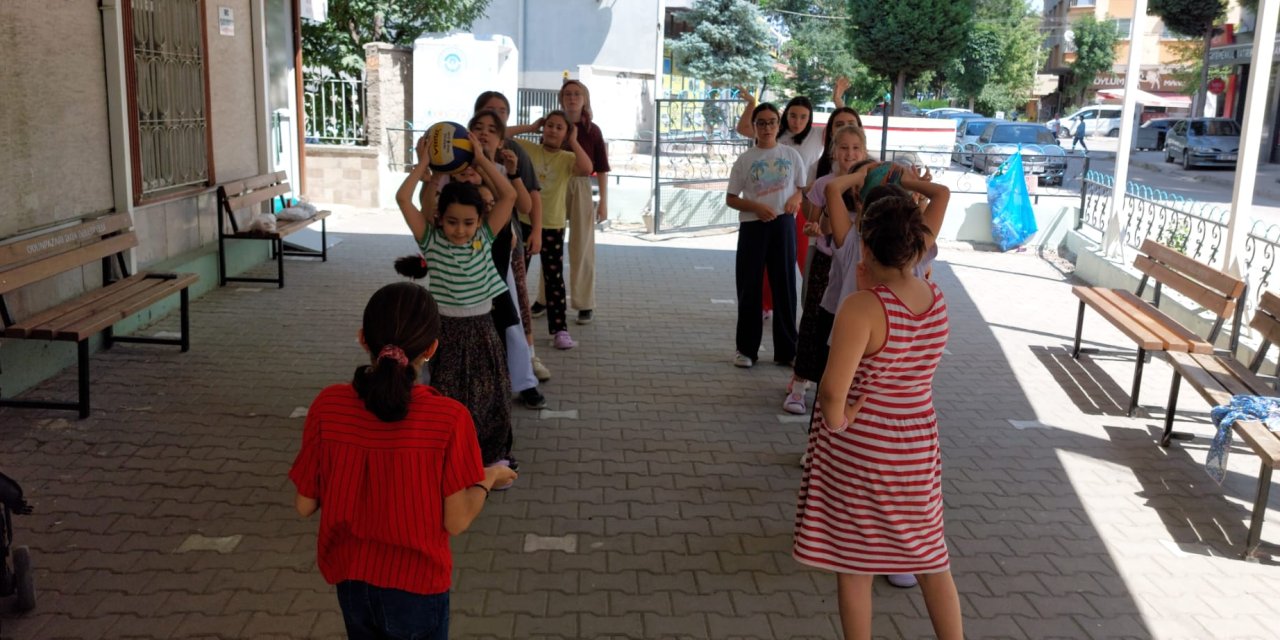 Eskişehir'de miniklere eğitsel spor oyunları etkinliği