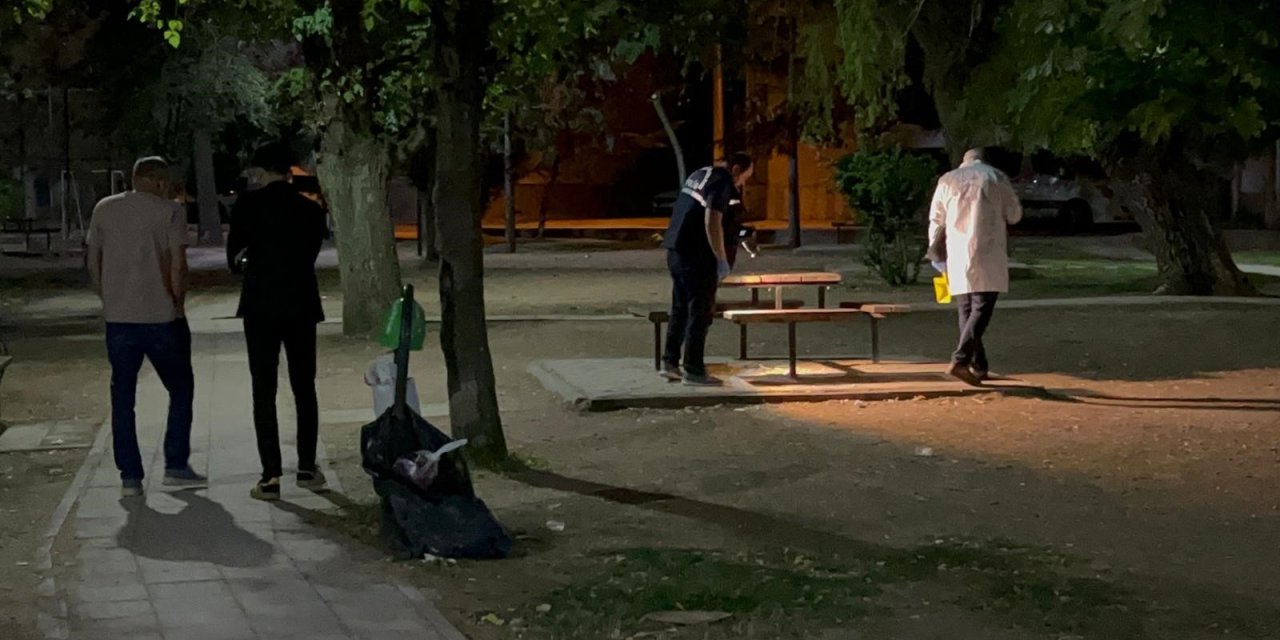 Eskişehir'de husumetli grupların kavgasında 2 kişi öldü!