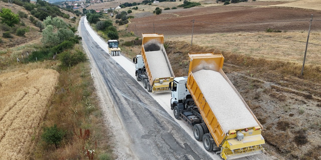 Eskişehir'de yol altyapısı güçlenmeye devam ediyor