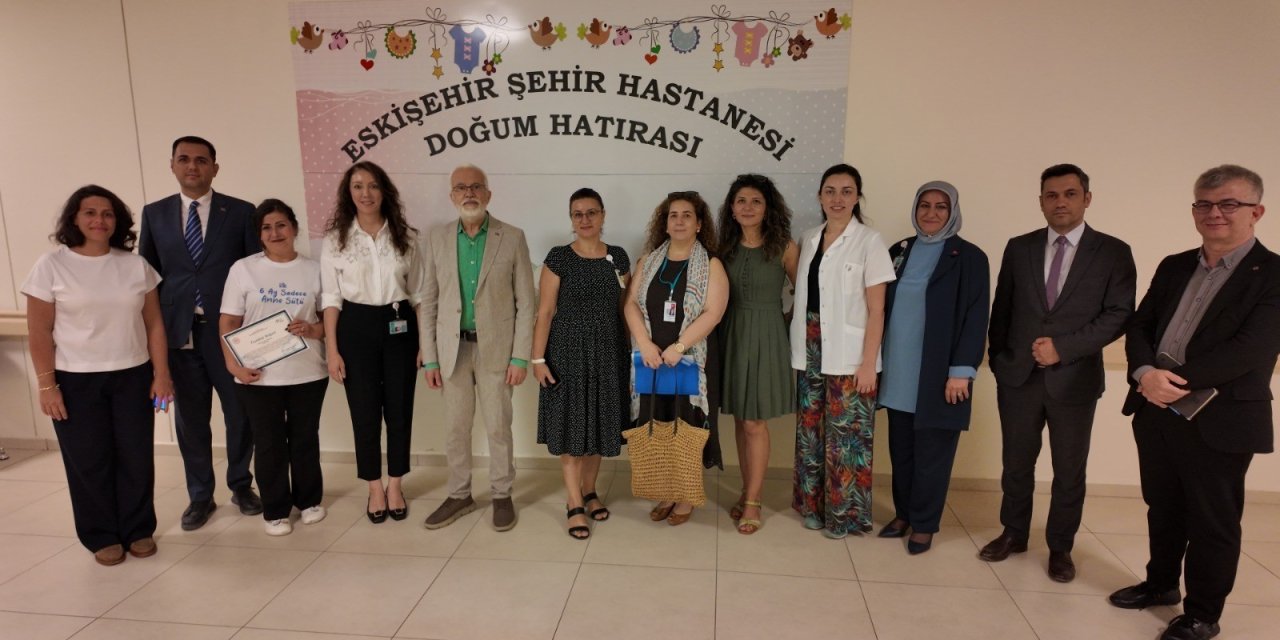 Eskişehir'de sağlık çalışanlarına teşekkür belgesi verildi