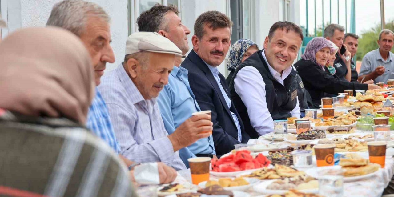 İkizce Köyü sıcak asfalta kavuştu