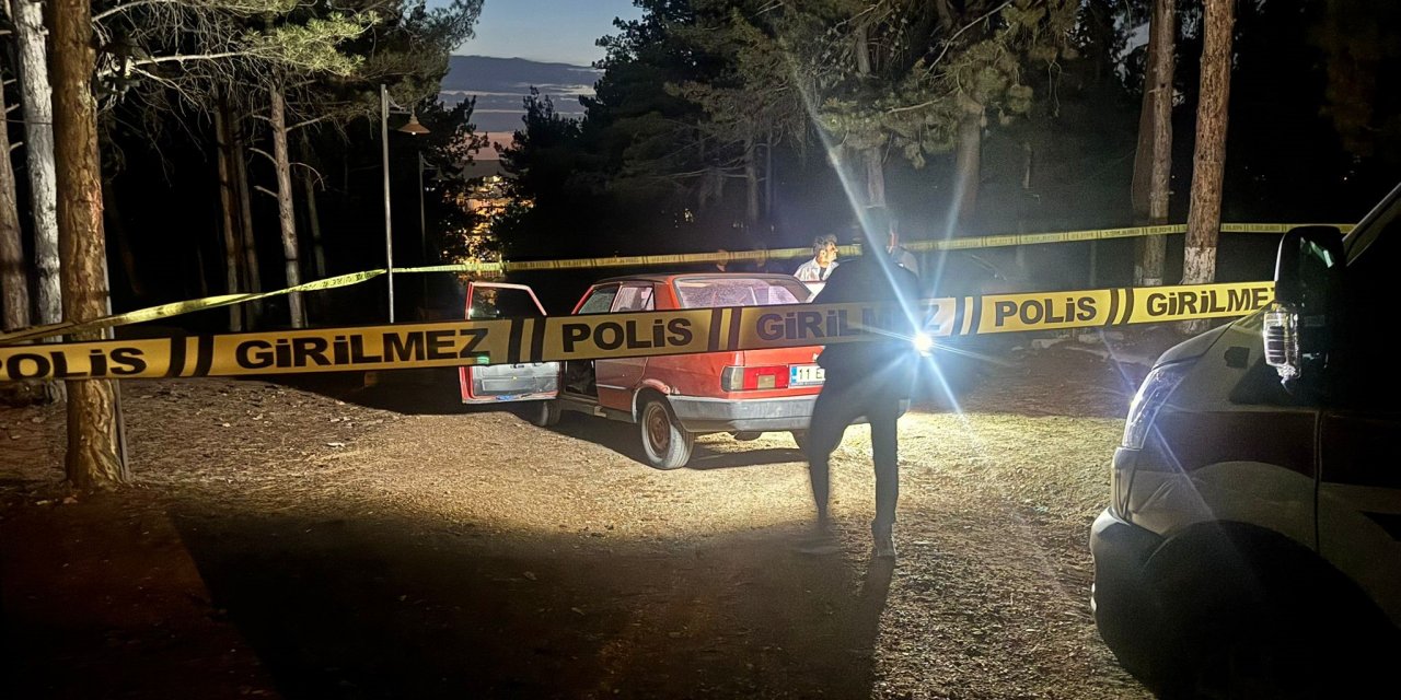 Arkadaş kavgasında kan aktı!