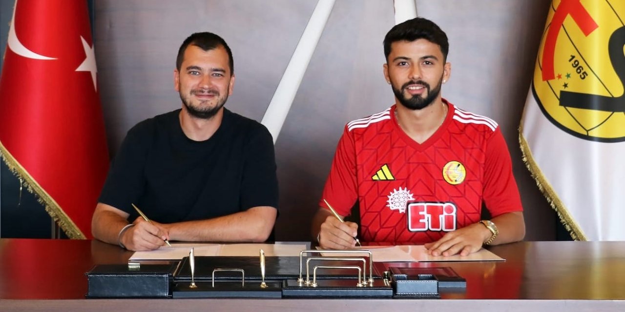 İmzayı attı Es-Es’li oldu: Kaleye Olcay Toplu geldi