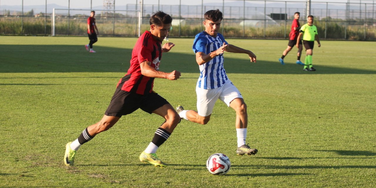 Eskişehirspor'un yeni sağ beki konuştu: Yeni ama iyi bir takımız