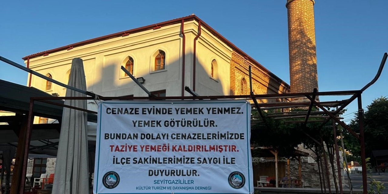 Seyitgazi'de taziye yemeği kaldırıldı