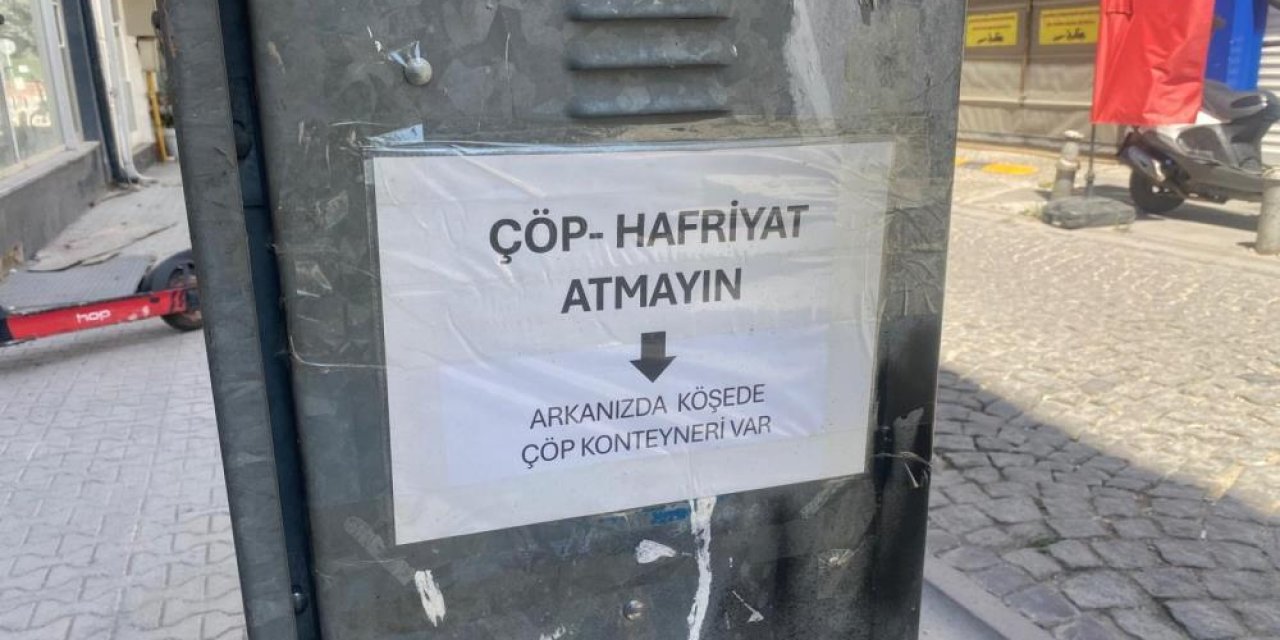 Elektrik panosunun dört bir tarafına asılan uyarılar dikkat çekti