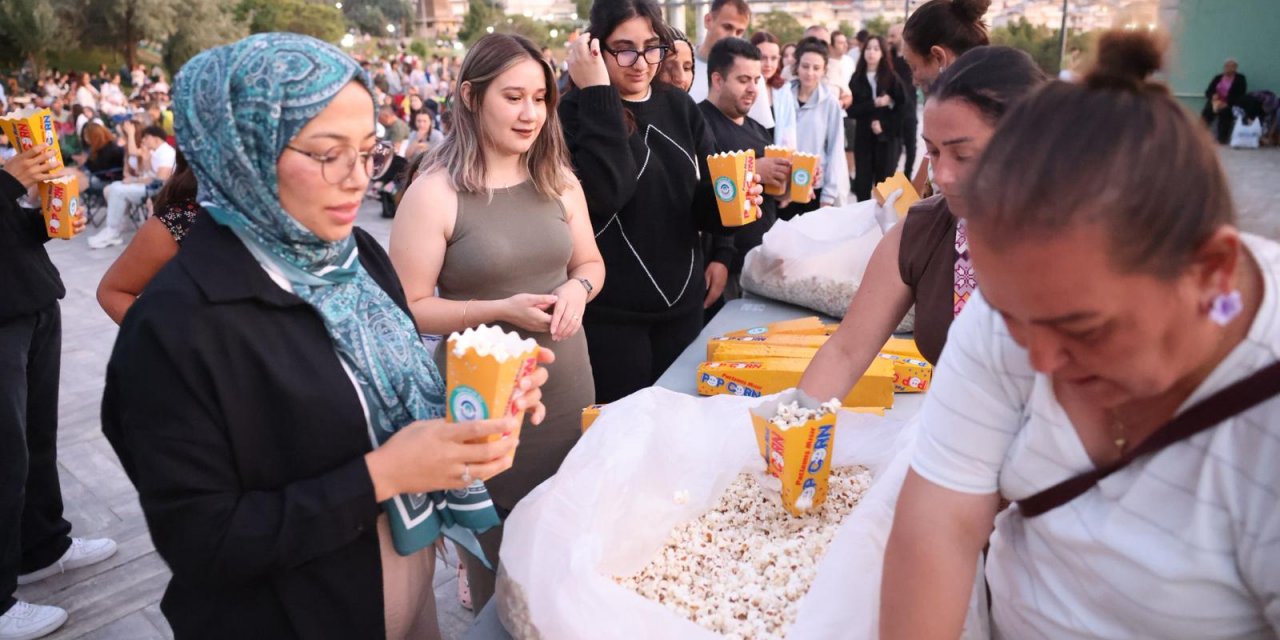 Yaz akşamları sinema keyfi