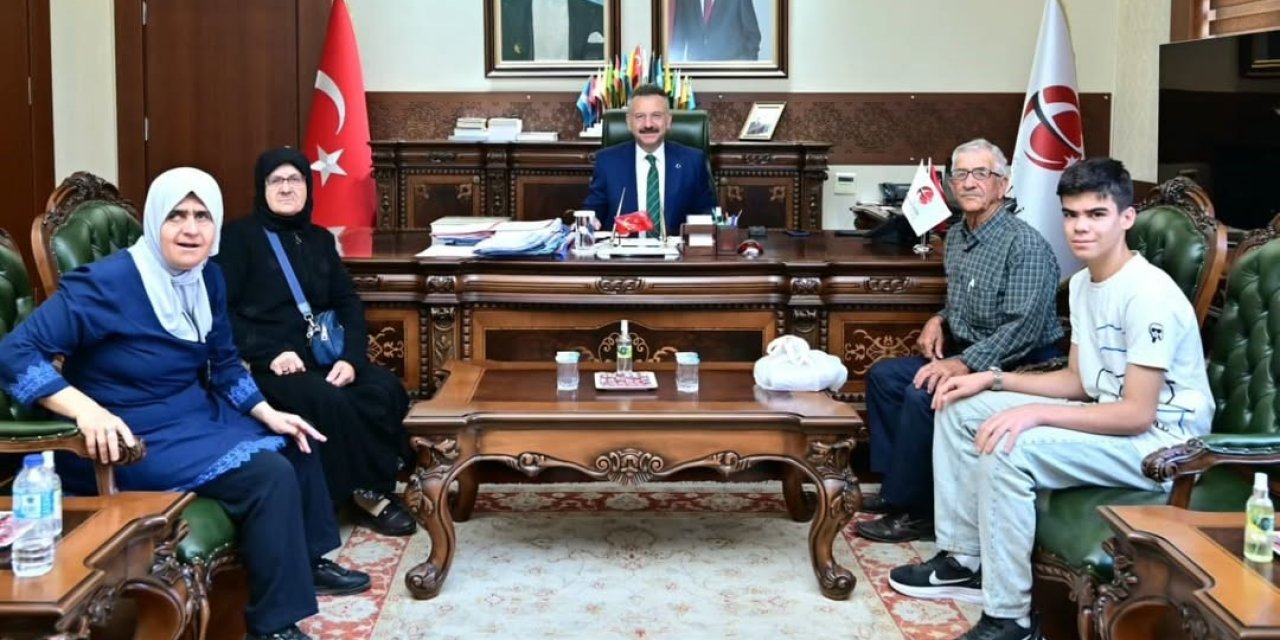 Şehit ailesinden Vali Aksoy'a ziyaret