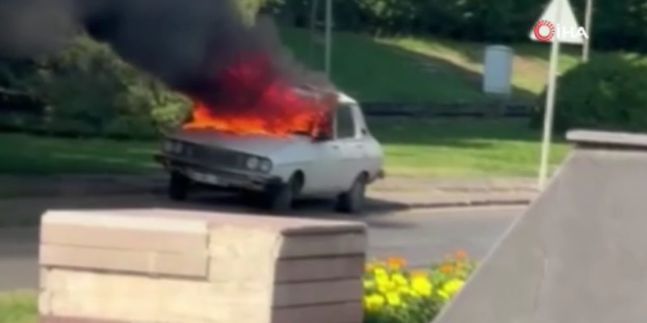 TBMM önünde aracını yaktı