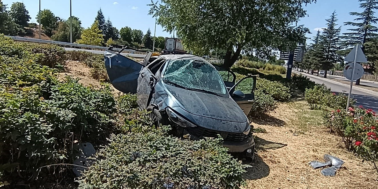 Eskişehir’de feci kaza: 1 çocuk hayatını kaybetti, 4 yaralı