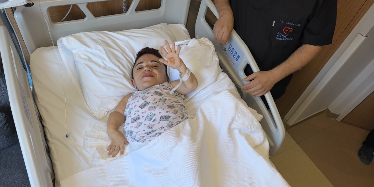 Karın ağrısı ile gitti, 3 kiloluk kist çıktı