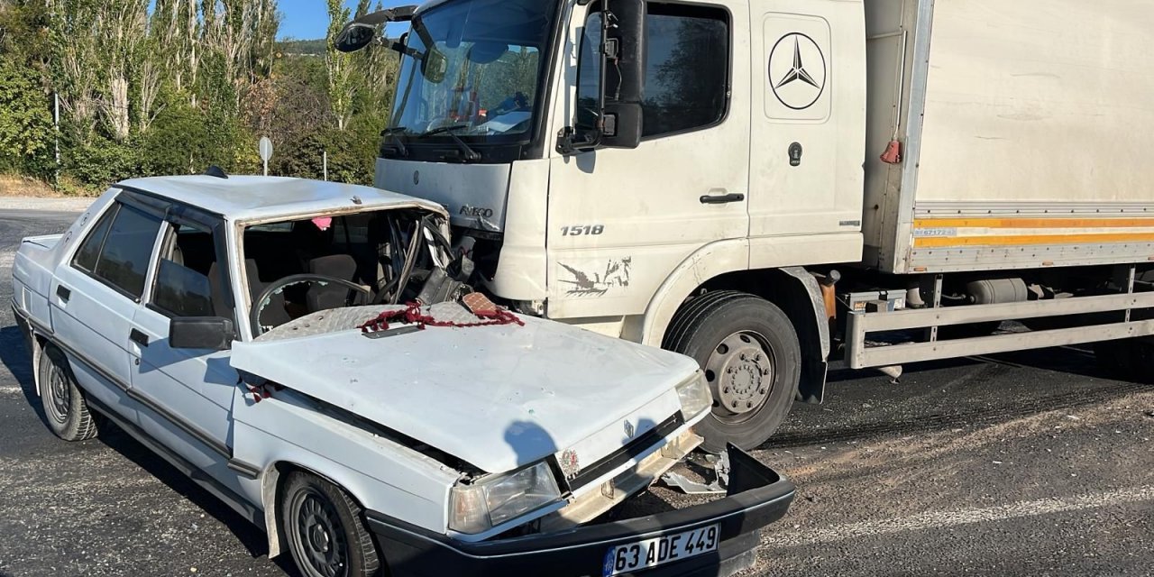 Kütahya’da feci kaza: 2 yaralı