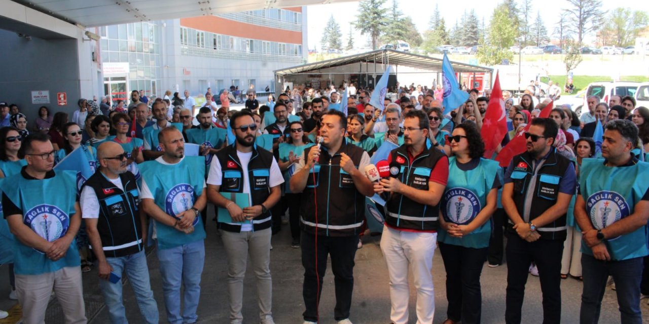 Sağlık Sen Eskişehir Şube Başkanı Köksal: “Ayın sonunu getiremiyoruz”