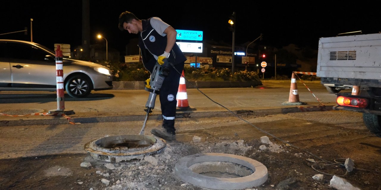 Eskişehir'de temizlik ve bakım çalışmaları aralıksız sürüyor