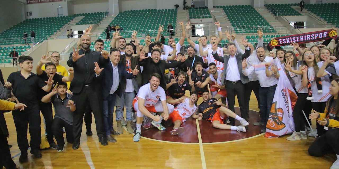 Es-Es Basket geliyor