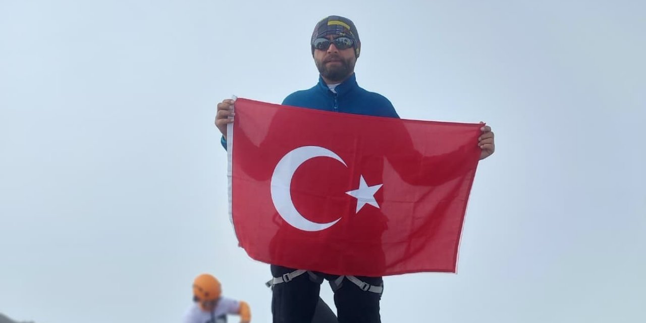 Eskişehir AFAD personeli Verçenik Dağı'na tırmandı