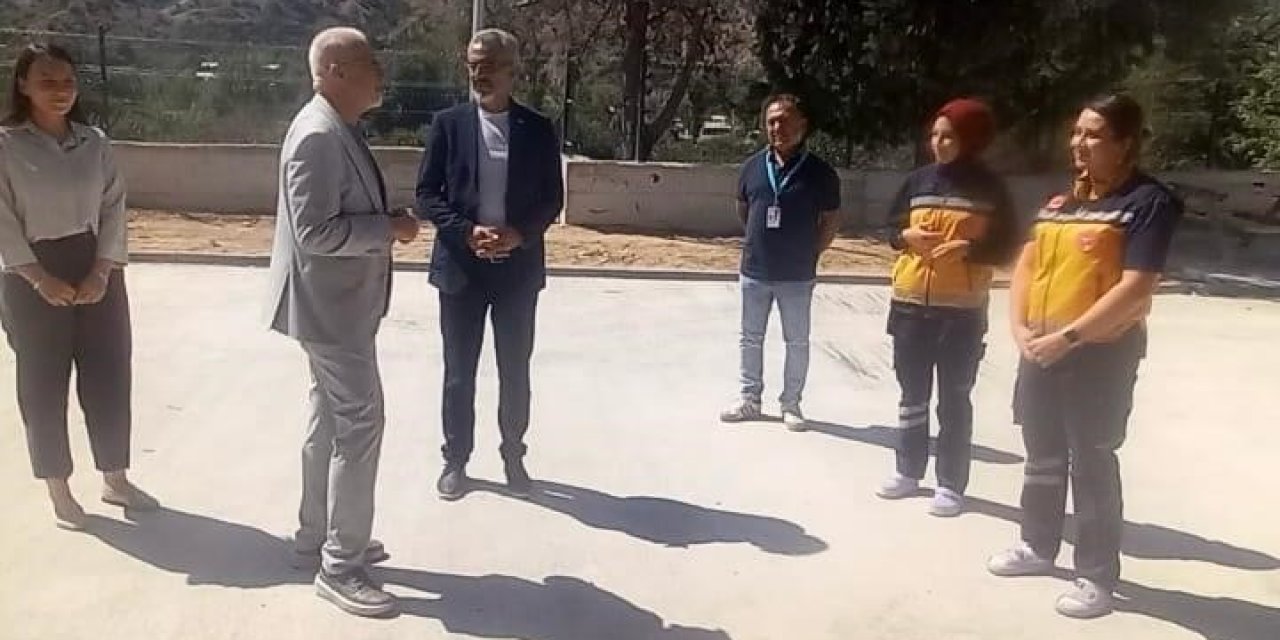 Yaşar Bildirici Sarıcakaya'da sağlık merkezlerini ziyaret etti