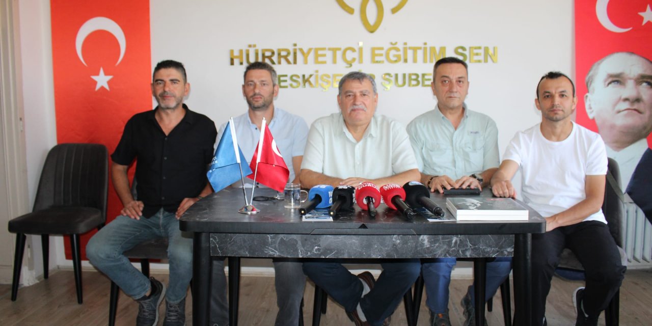 Hür Sen Eskişehir İl Temsilcisi Erol Ger Memur Sen’e yüklendi