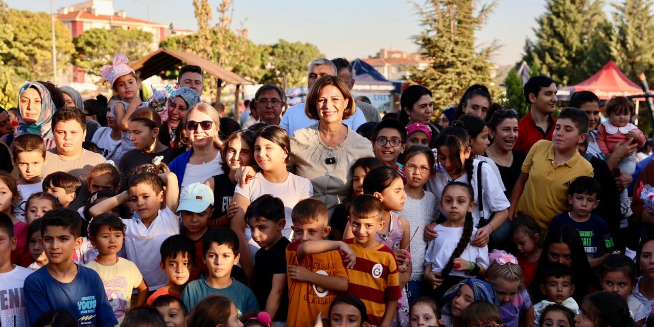 Başkan Ünlüce “Mahallemizde Şenlik Var” etkinliğine katıldı